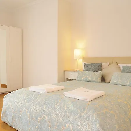 Apartment Cruz Lisbon